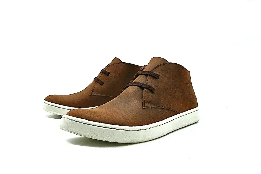 Chavo Sport brown elastic white https://cooperativehandmade.com/shop/chavo-sport-fatty-brown-elastic-white-handmade-leather-shoes.html $135