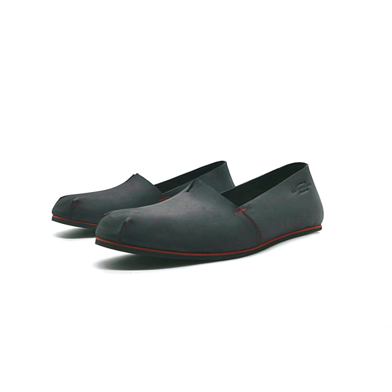 Pampa Man fatty matte black details red handmade leather flat shoes - Cooperative Handmade