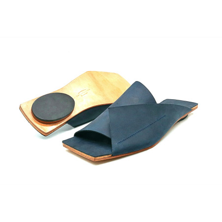 Miró ocean blue handmade leather sandals - Cooperative Handmade