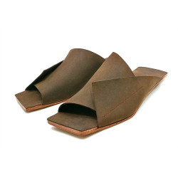 Miró fatty brown handmade leather sandals - Cooperative Handmade