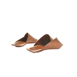 Miró B caramel alamo handmade leather sandals - Cooperative Handmade