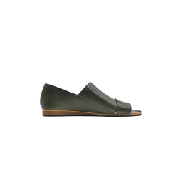 Nuna B green alamo black beige handmade leather sandals - Cooperative Handmade