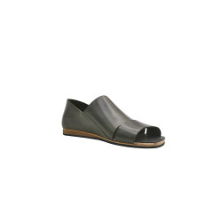 Nuna B green alamo black beige handmade leather sandals - Cooperative Handmade