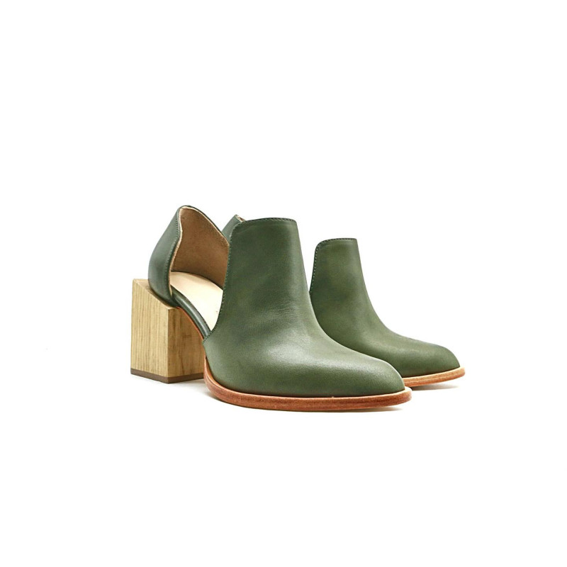 Alfonsina green alamo handmade leather heels - Cooperative Handmade