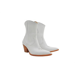 Pour Nina white nappa handmade leather boots - Cooperative Handmade
