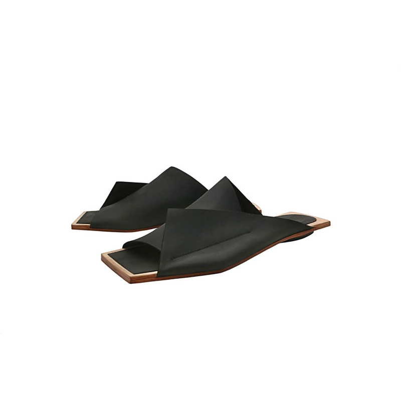 Miró B fatty black handmade leather sandals - Cooperative Handmade