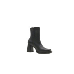 Lulú version B black nappa handmade leather ankle boots - Cooperative Handmade
