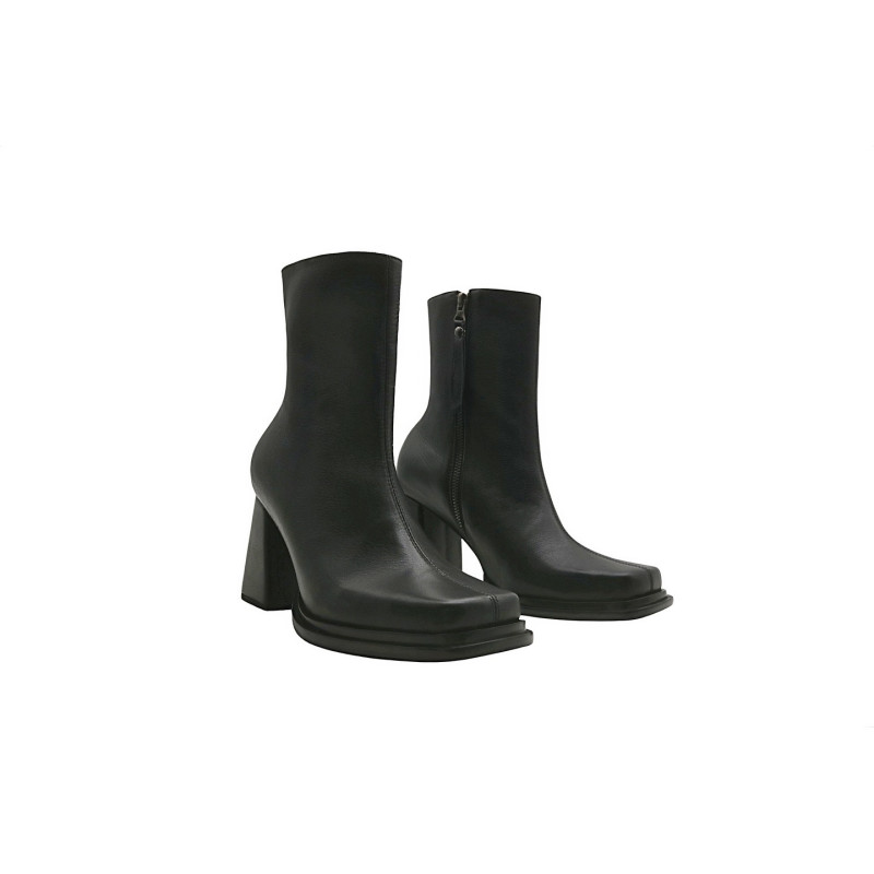 Lulú version B black nappa handmade leather ankle boots - Cooperative Handmade