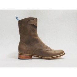 Quiroga handmade leather boots camel cerato details black