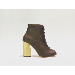 Friné handmade leather shoes camel cerato details black brown wooden heels natural 9 cm