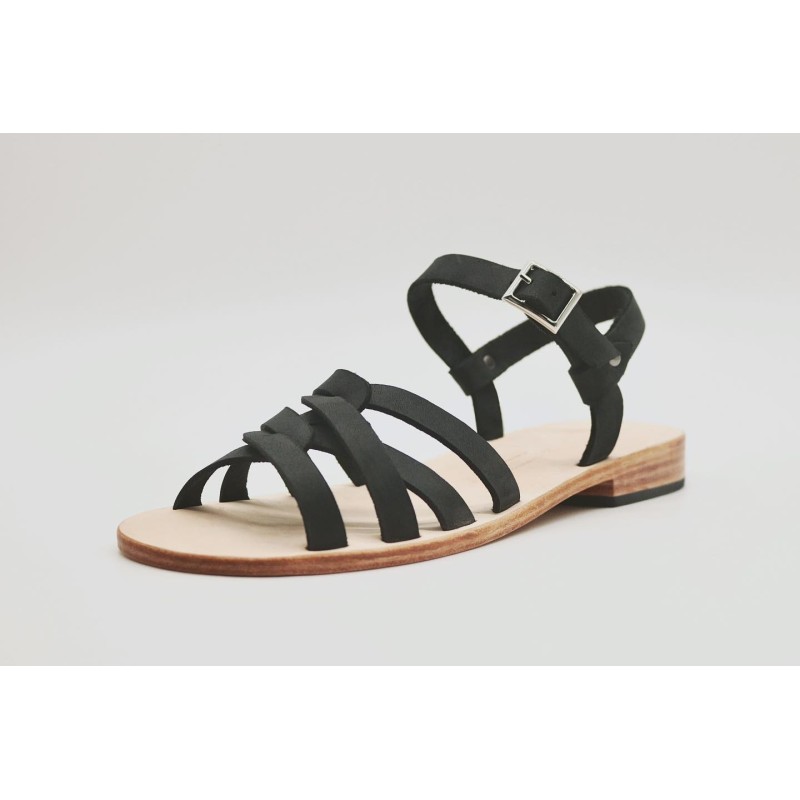 Juana black greasy leather sandals made of greasy leather